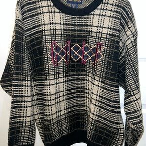 VINTAGE ARGYLE GOLF Black and Cream Plaid Sweater